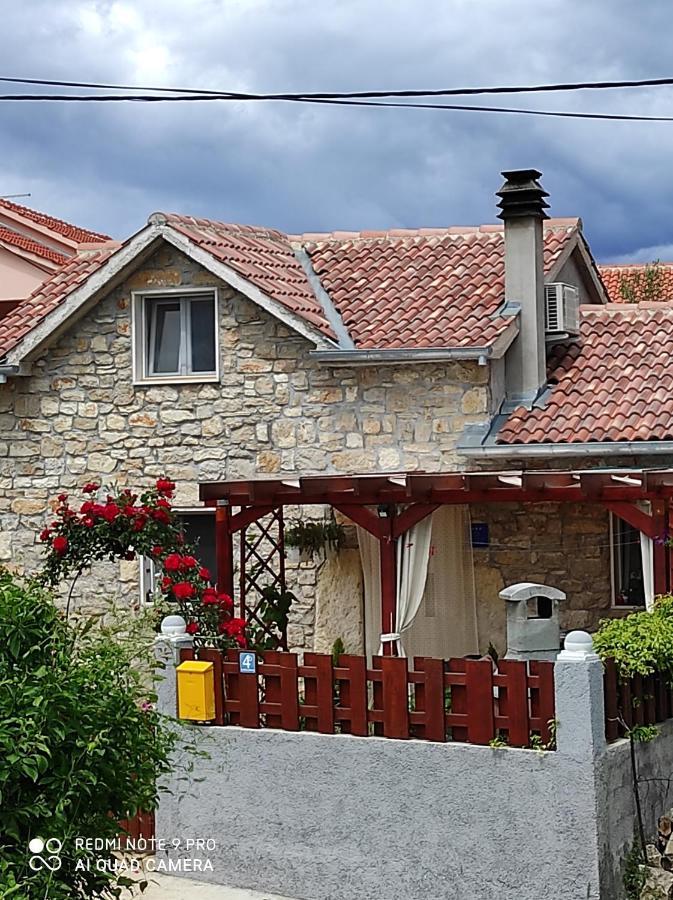 Kuca Za Odmor Delfina Villa Slivnica Ngoại thất bức ảnh
